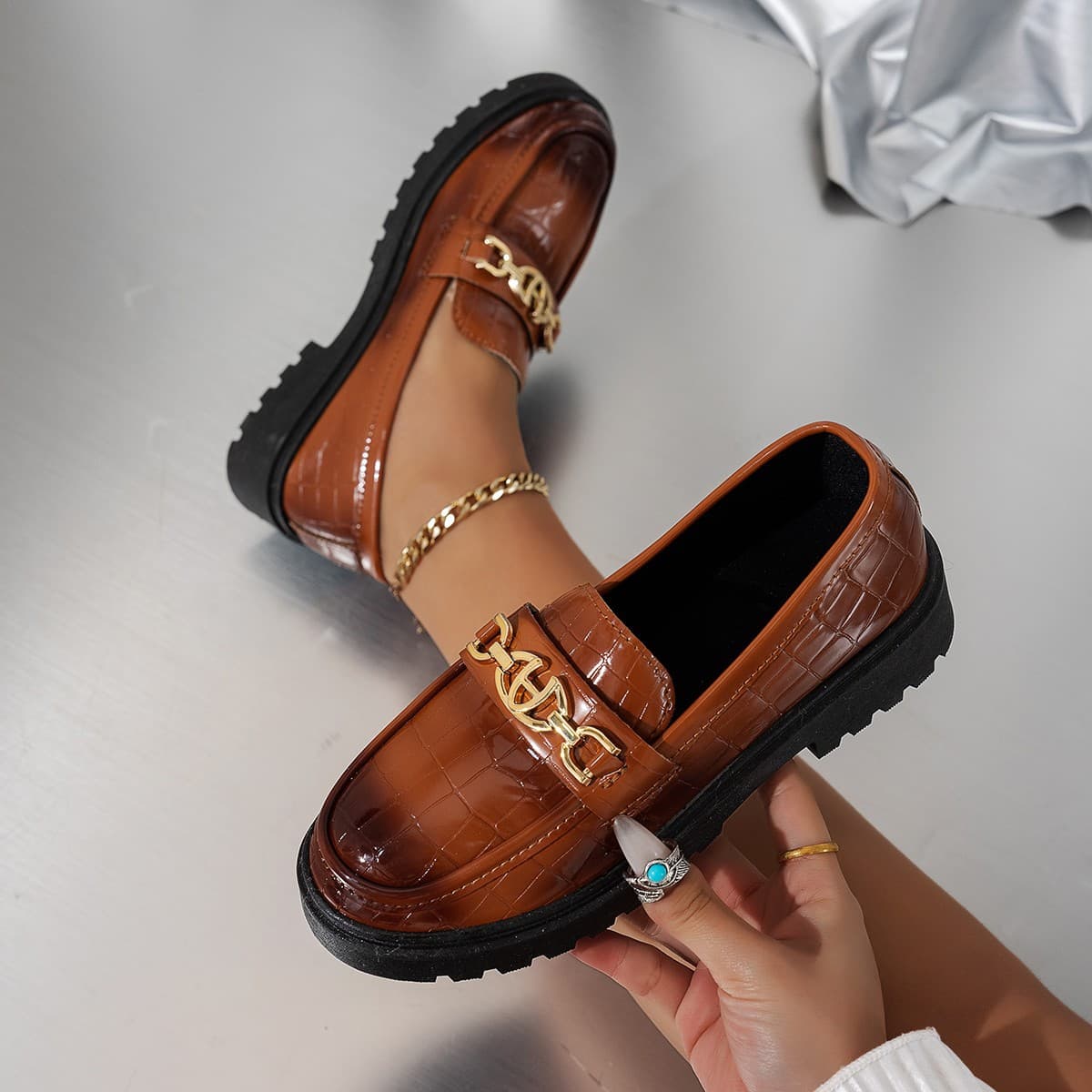 Women S Soft Leather Platform Loafers Slip On Style Brown Plus Size Summer Low Top Versatile Shoes