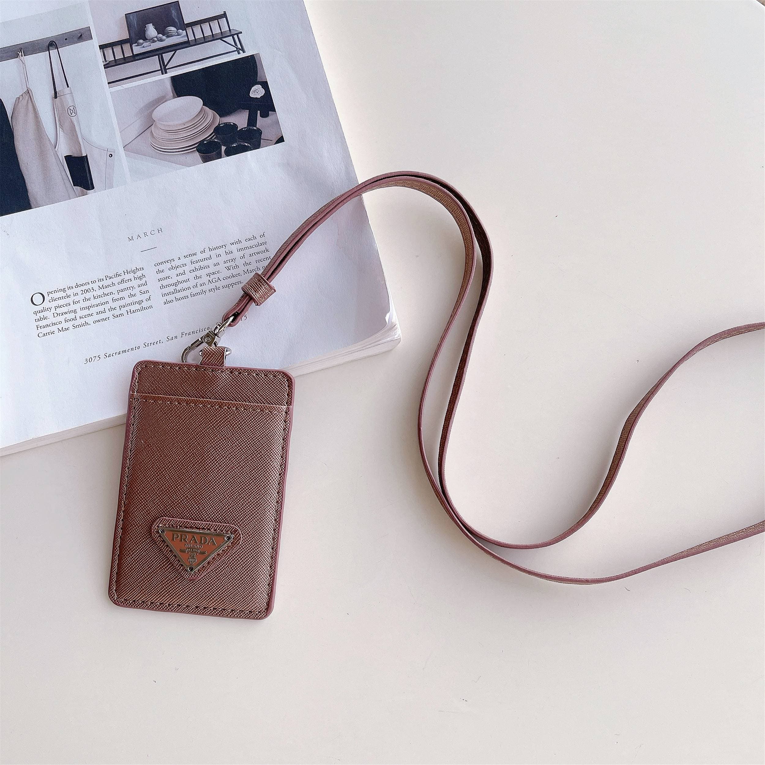 Véritable porte-cartes avec cordon tour de cou et porte-cartes en métal de qualité supérieure pour femme