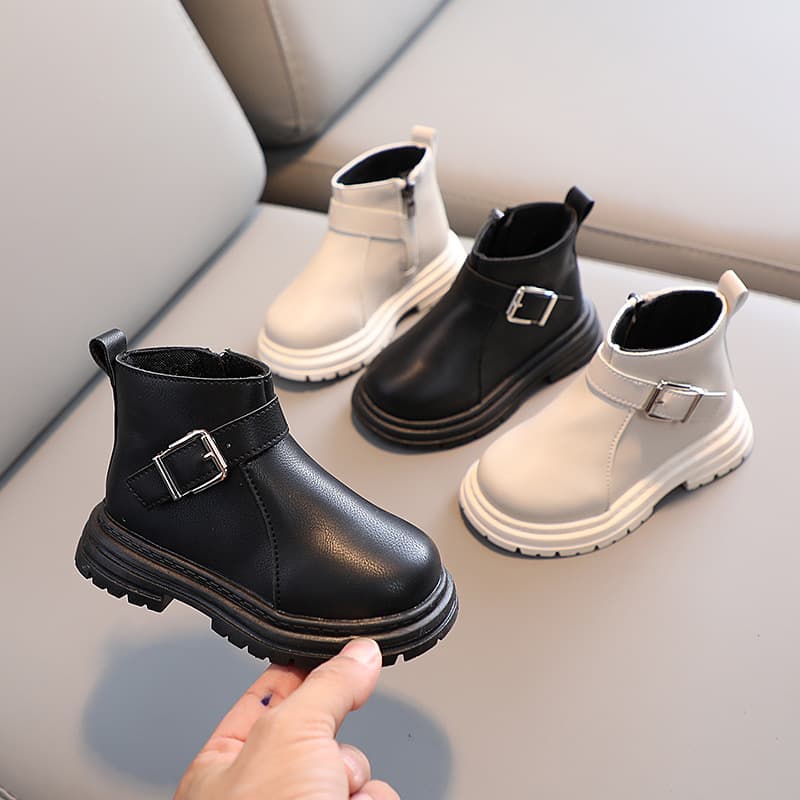 Child's shoes Boys fashion boots Girls soft soled single boot buckle