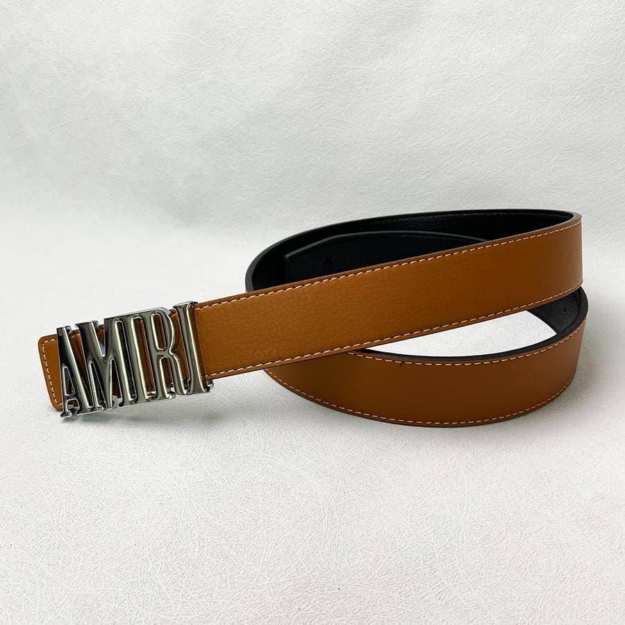 Ceinture classique de haute qualité, polyvalente et durable, pour hommes et femmes.