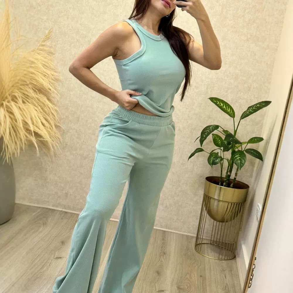 Women’s Clothing Summer Women's New Solid Color Rips Sleeveless Commuter Casual Suit