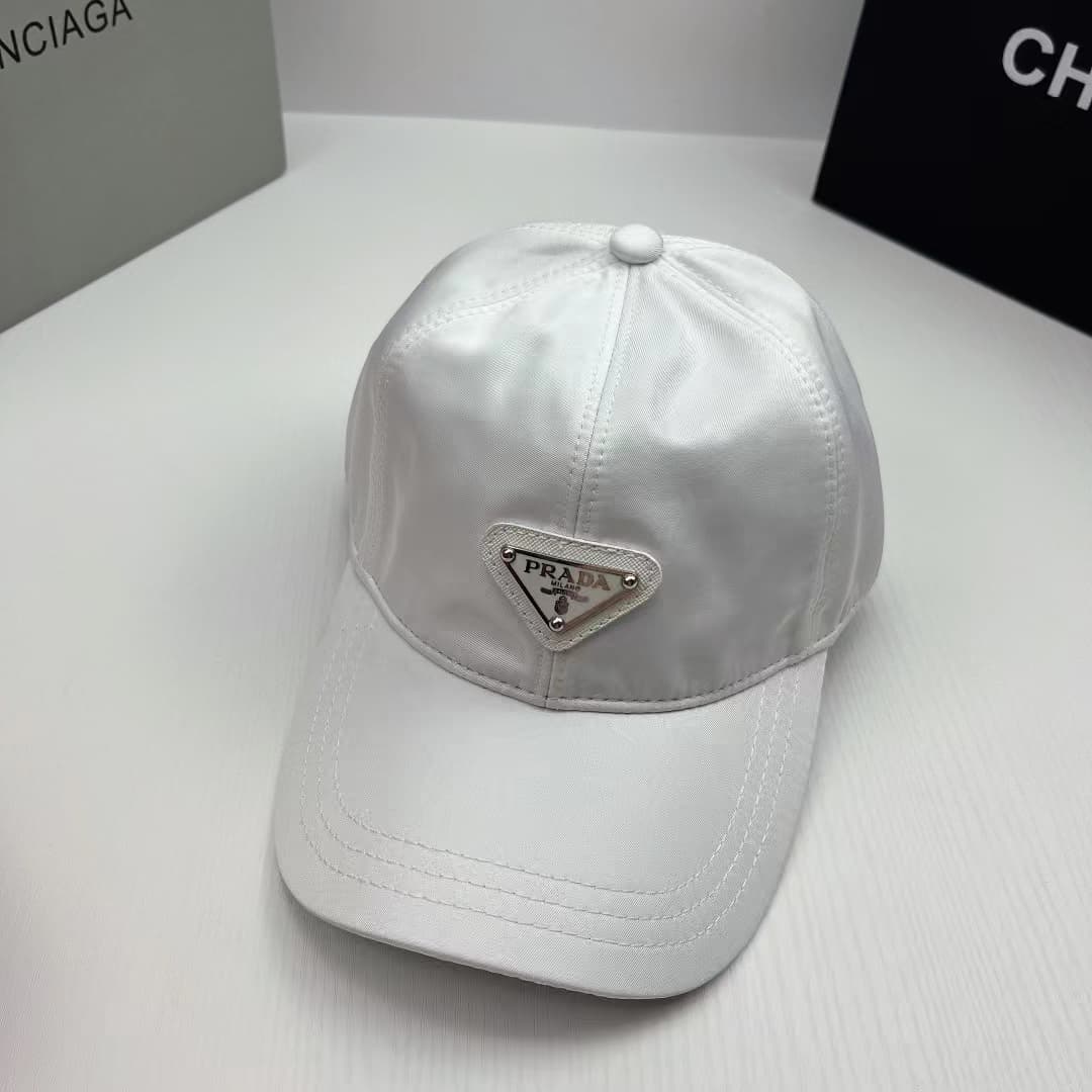 Étoile classique avec la même casquette de baseball
