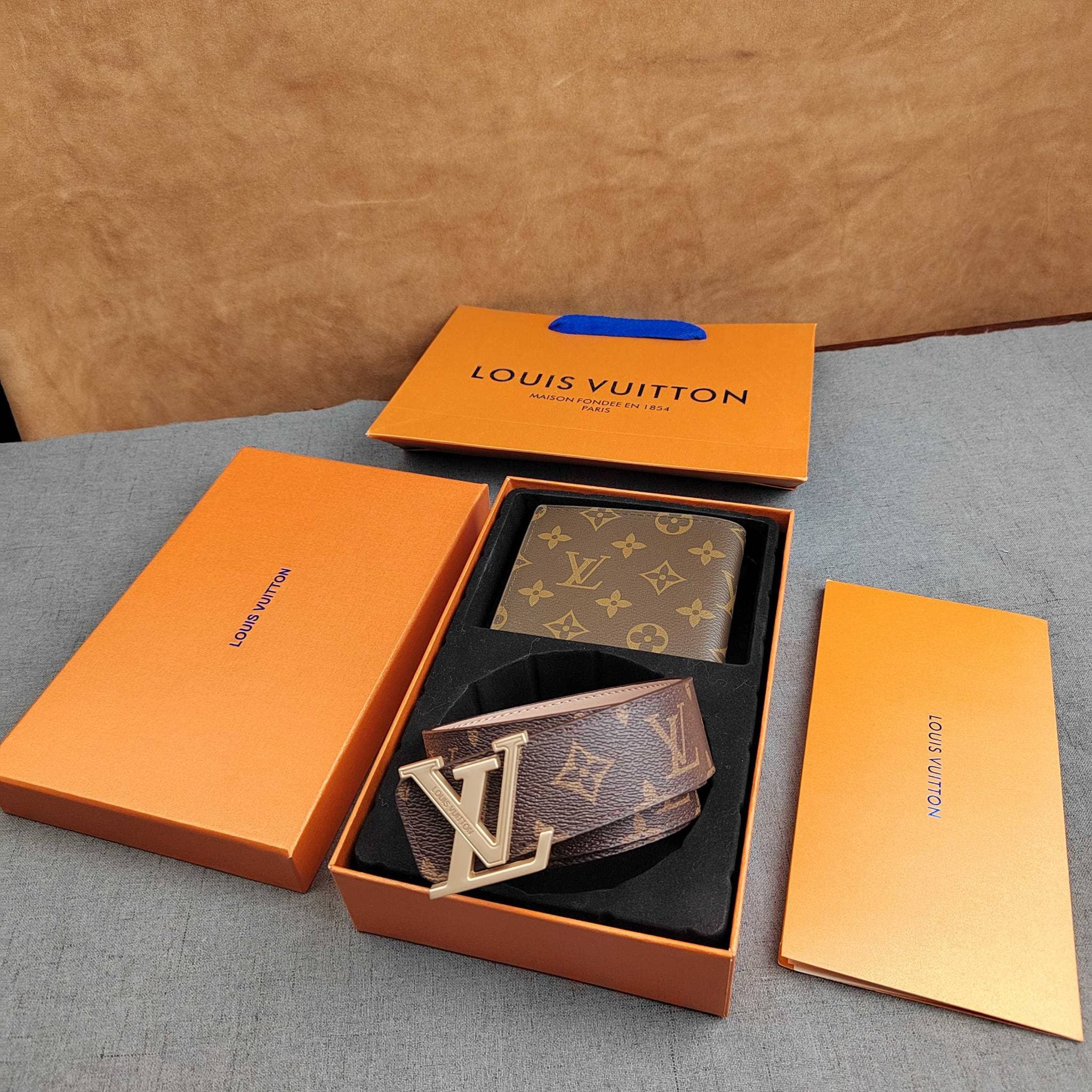 Ensemble ceinture et portefeuille pour homme, marque de luxe, ceinture en cuir à boucle, portefeuille court avec boîte