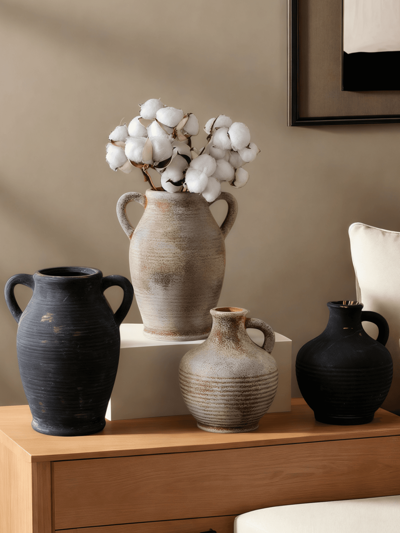 1pc Wabi-sabi Style Design Ceramic Vase With Handle Can Be Filled With Water To Arrange Vases, Suitable For Multi-scene Ornaments To Decorate Vases