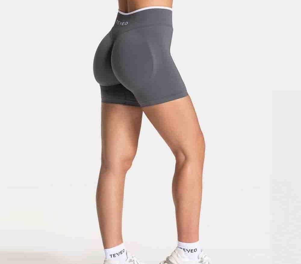 Ensemble débardeur et short de yoga ajusté sans coutures à blocs de couleur - Un article très populaire