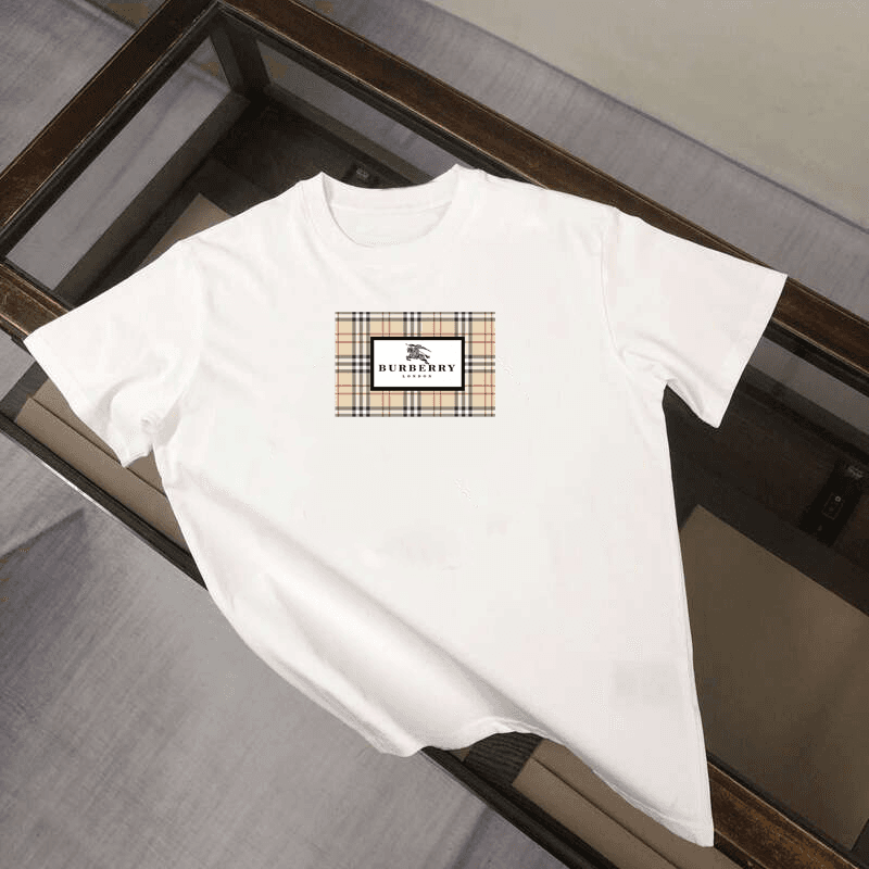 T-shirt tendance en coton 100 % de haute qualité, col rond et manches courtes, collection 2026.