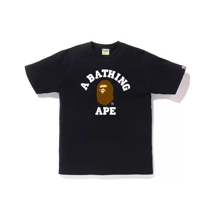 T-shirt enfant à manches courtes imprimé d'un requin, motif homme-singe. 100% coton.