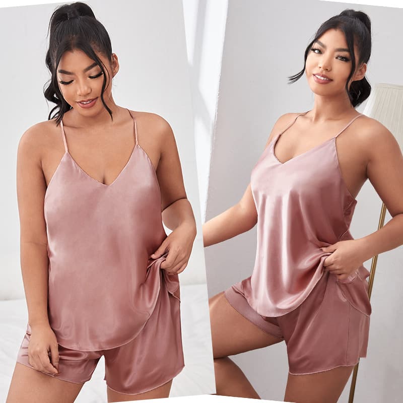 Women's Sleepwears Plus Size Plus Size Backless Suspender Pajamas Women's Fashionable And Sexy Pajamas Two Piece Silk Home Set