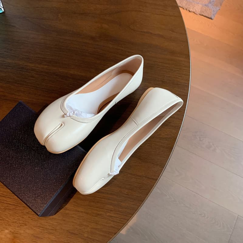 Pig's Cowhide Split Toe Women's Summer Flat Shallow Mouth Single Ballet Horse Hoof Shoes Grape Mom Same Style Slip-On