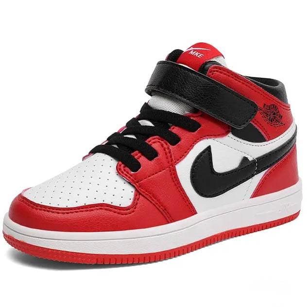 Baskets basses pour garçon, coupe automne 2023, nouvelle marque tendance Aj1. Chaussures de sport tendance et décontractées.