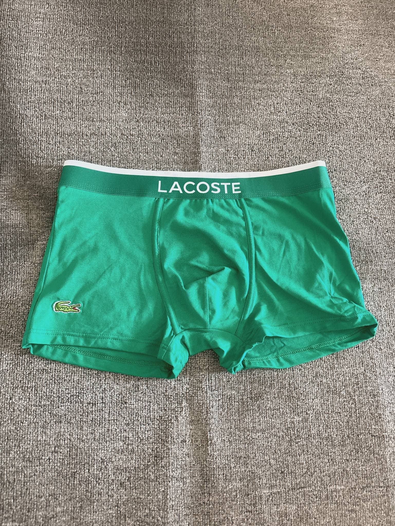 Short à angle plat respirant et tendance pour homme, nouveau modèle 2024