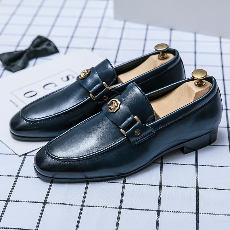 New Fashion Men's British Black Business Casual Loafer Shoes Daily Driving Office Leather Shoes One Foot Pedal Lazy Brown Banquet Dress Wedding Men's