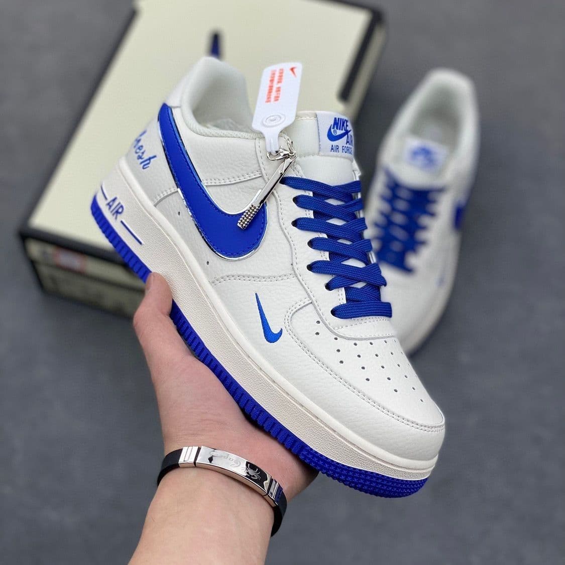 Hommes Femmes Chaussures Baskets Basses Panda Blanc Noir Triple Rose UNC Gris Brouillard Syracuse Rose Whisper StrangeLove Medium Olive Candy Hommes