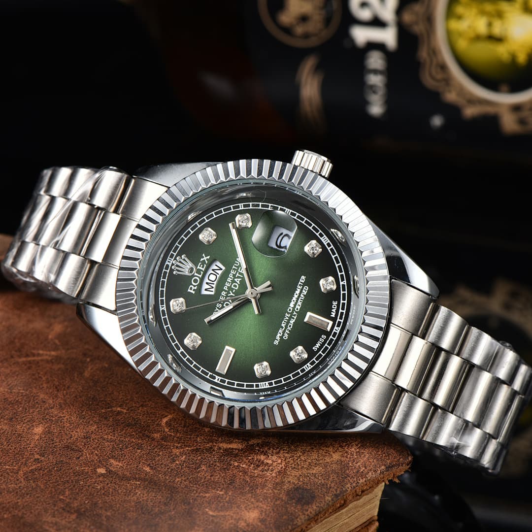 Montre classique à double calendrier pour affaires : une montre de luxe élégante et abordable