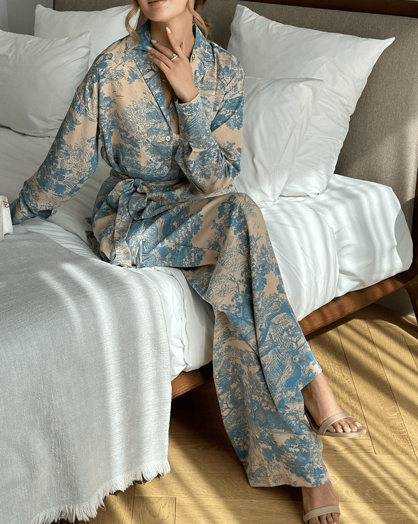 new fashion French printed long-sleeved lace-up shirt high-waisted wide-leg pants women's suit