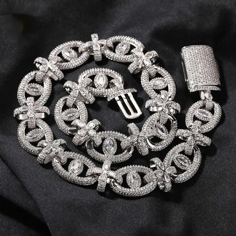 Designer Moissanite Cuban Link Chain Necklace Men Women VVS Diamond Mariquesa Eye Jesus Crucifix Pendant Gold Sier Iced