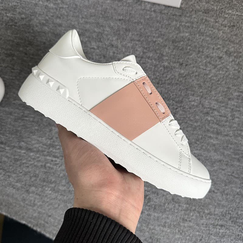 Nouvelles chaussures de sport décontractées à lacets V-Home blanches à semelle épaisse rivetée pour hommes et femmes, polyvalentes, à panneaux