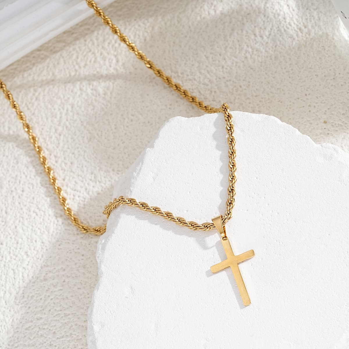Unisex Twist Hip Hop Chain Necklace Trendy Cross Pendant Zinc Alloy Classic Vintage Fashionable For Men Women