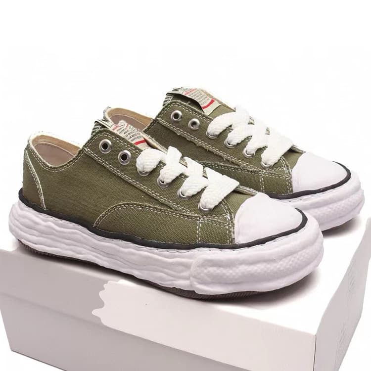 Nouvelles chaussures de planche décontractées MMY SanNew Kang Mouth Smile Dissolved Campus Snow Cake Bottom Low Top Couple