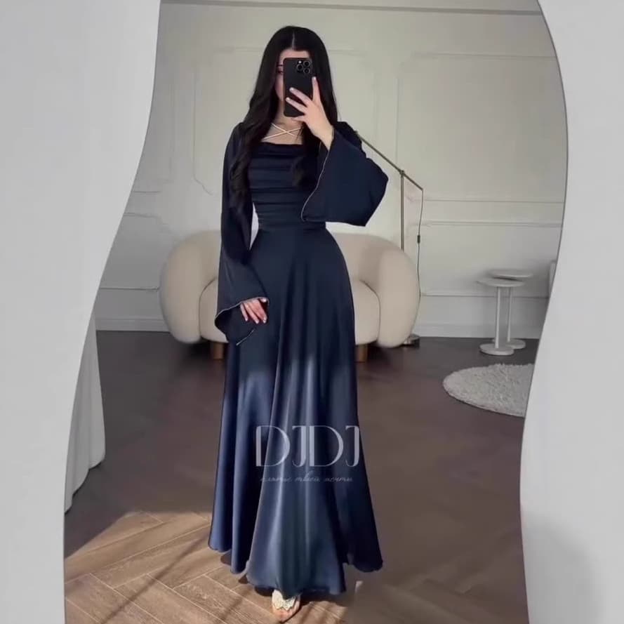 Muslim Dress Women ​​ Long Sleeve Dress With Slim Waist – Elegant Retro Modest Dress For Women (Dark Blue/Black/Burgundy/Dark Brown, S-XXL)​​