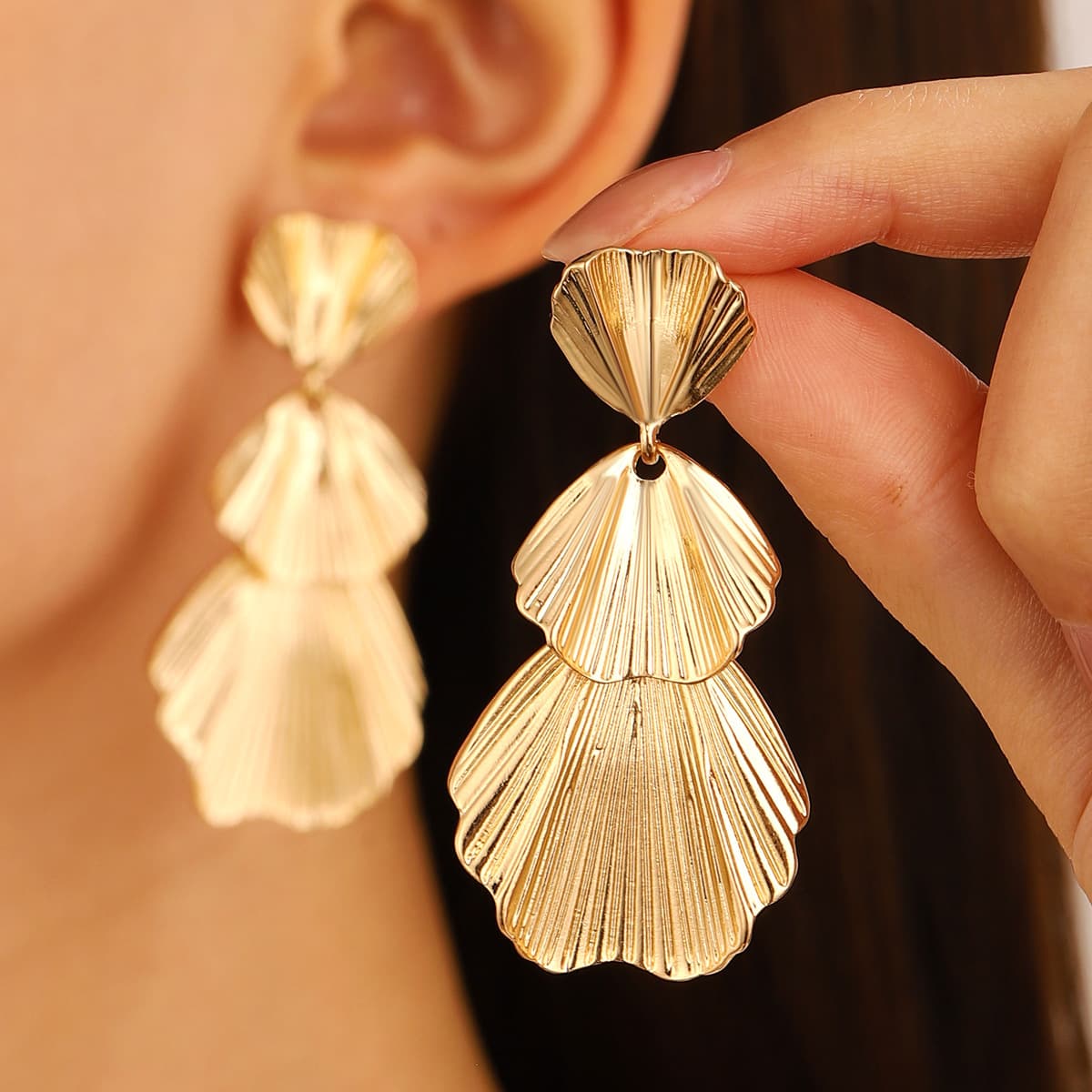 exaggerated leaves flower earrings women's retro fashion long alloy flower earrings