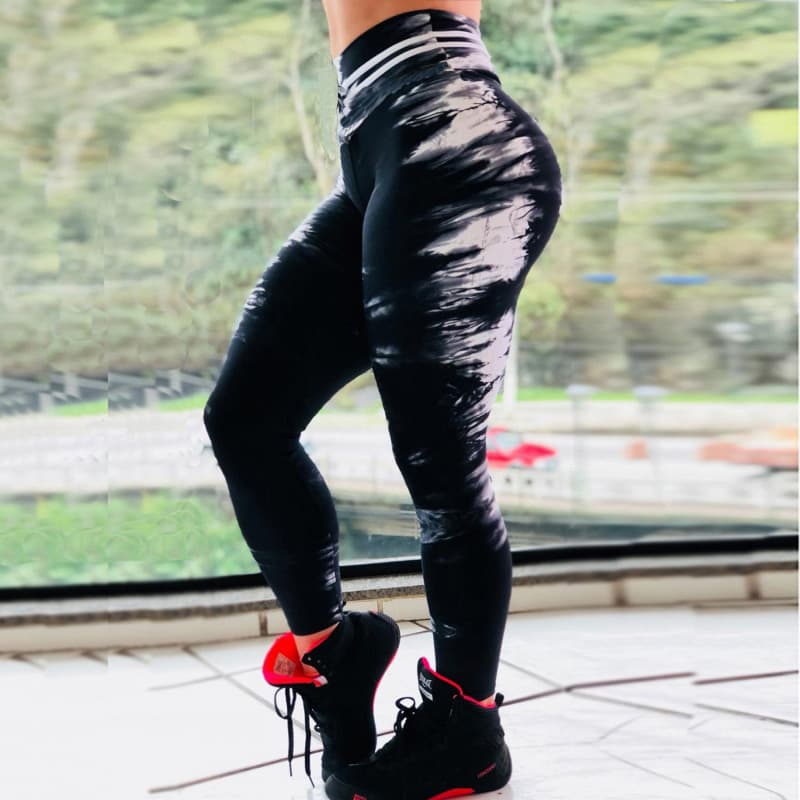 Women's Black And White Digital Print Hip Lifting High Waist Fitness Yoga Pants Sports Leggings