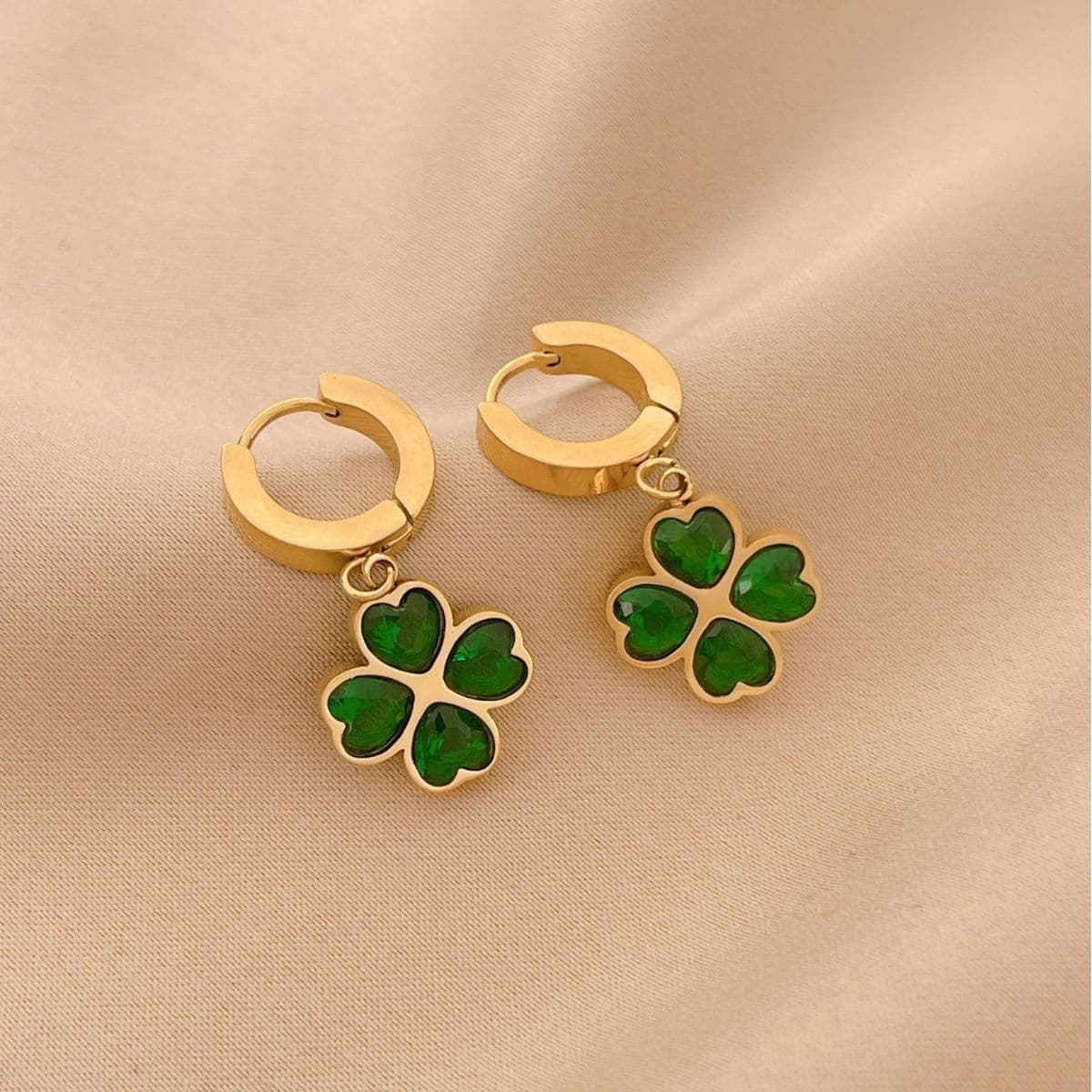 2023 New 2 Vintage Siple Eerald Diaond Heart Flower Earrings Necklace Bracelet Elegant Four-Leaf Clover Fashion ! !