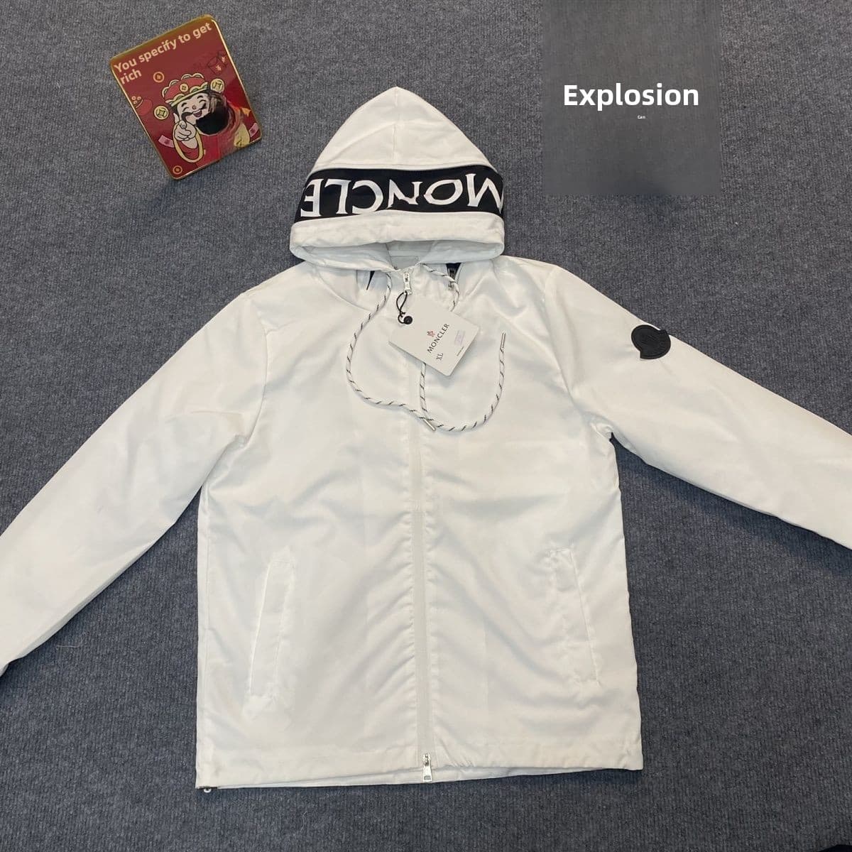 Veste imprimée décontractée à capuche Mengjia pour homme, collection printemps-automne 2026 : un haut tendance et polyvalent.
