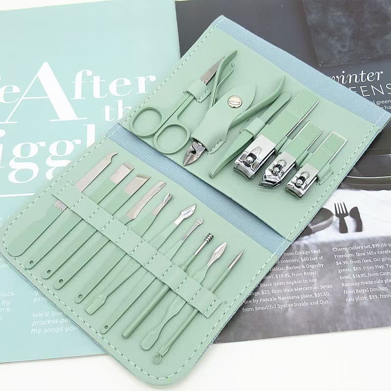 Beauty Health High End Portable Folding Bag Nail Clippers Set Nail Scissors Nail Clippers Pedicure Tools Ear Spoon Manicure Tools Full Set