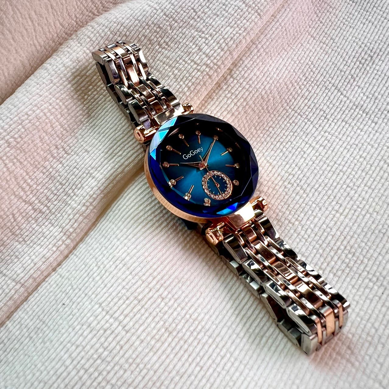 Steel Band Fashion Korean Edition Diamond Inlaid New Hot Selling Live Women's Watch