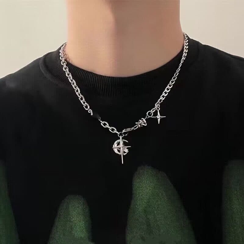Necklaces Titanium Steel Necklace Black Gemstone Star Hip Hop Street Necklace For Boys Niche Design High End Clavicle Chain