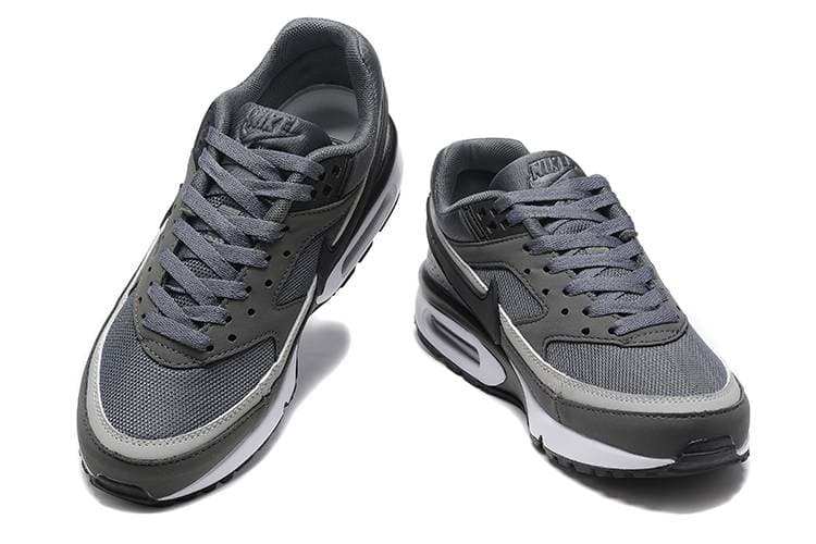 Baskets de sport décontractées pour hommes et femmes, chaussures de course, pointures 36 à 45