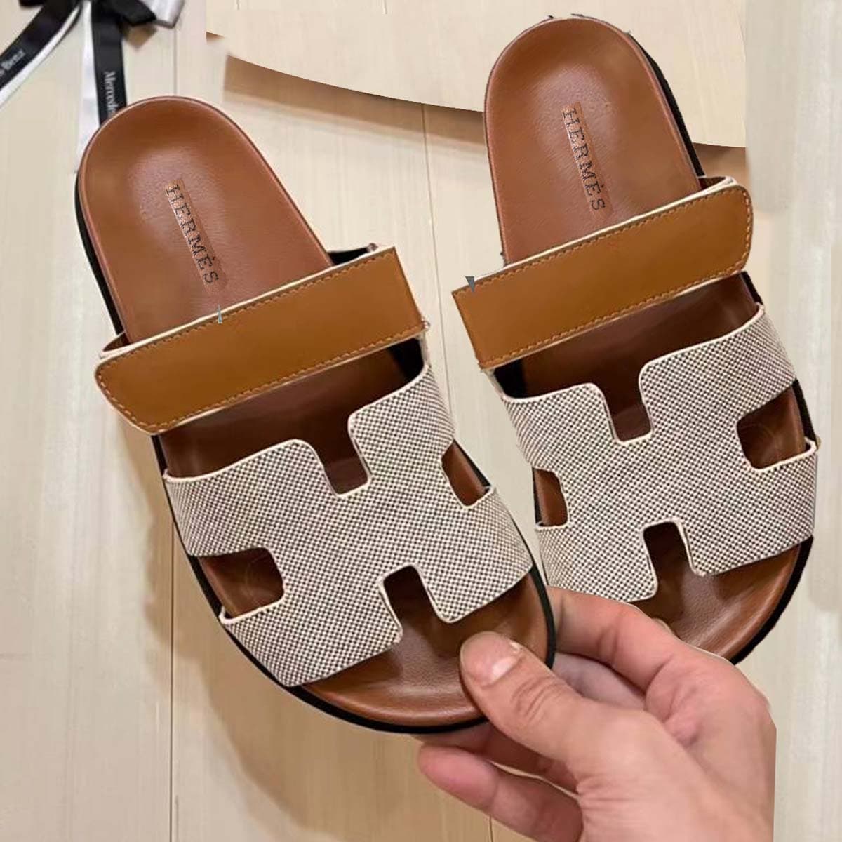Vêtements d'extérieur polyvalents pour femmes, pantoufles deuxième oncle, Source de vente directe, une pièce, livraison directe