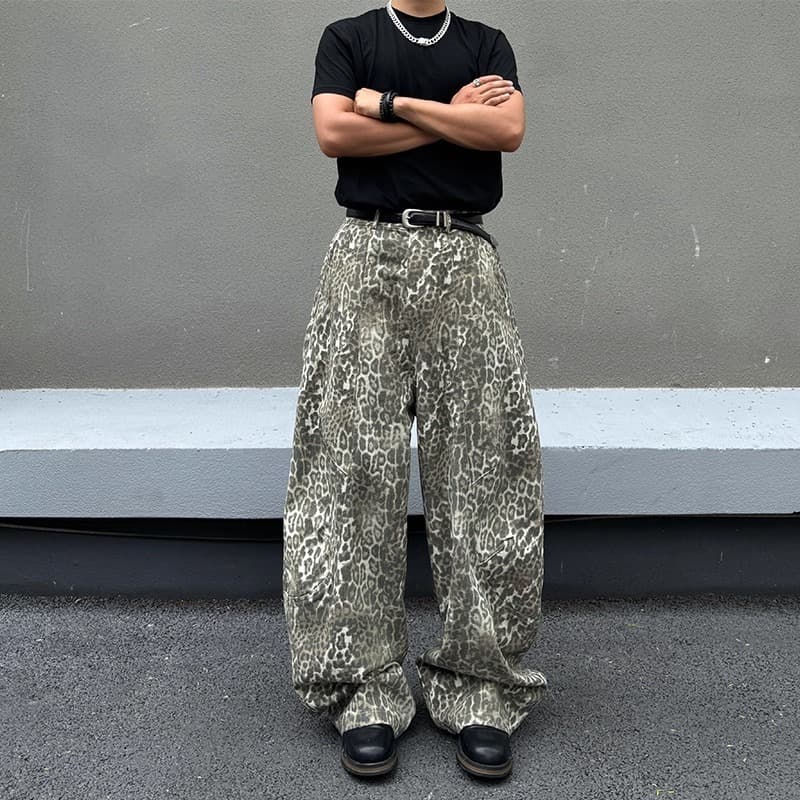 Vintage Leopard Print Baggy Jeans – 90s Streetwear Wide-Leg Pants For Men (S-3XL)