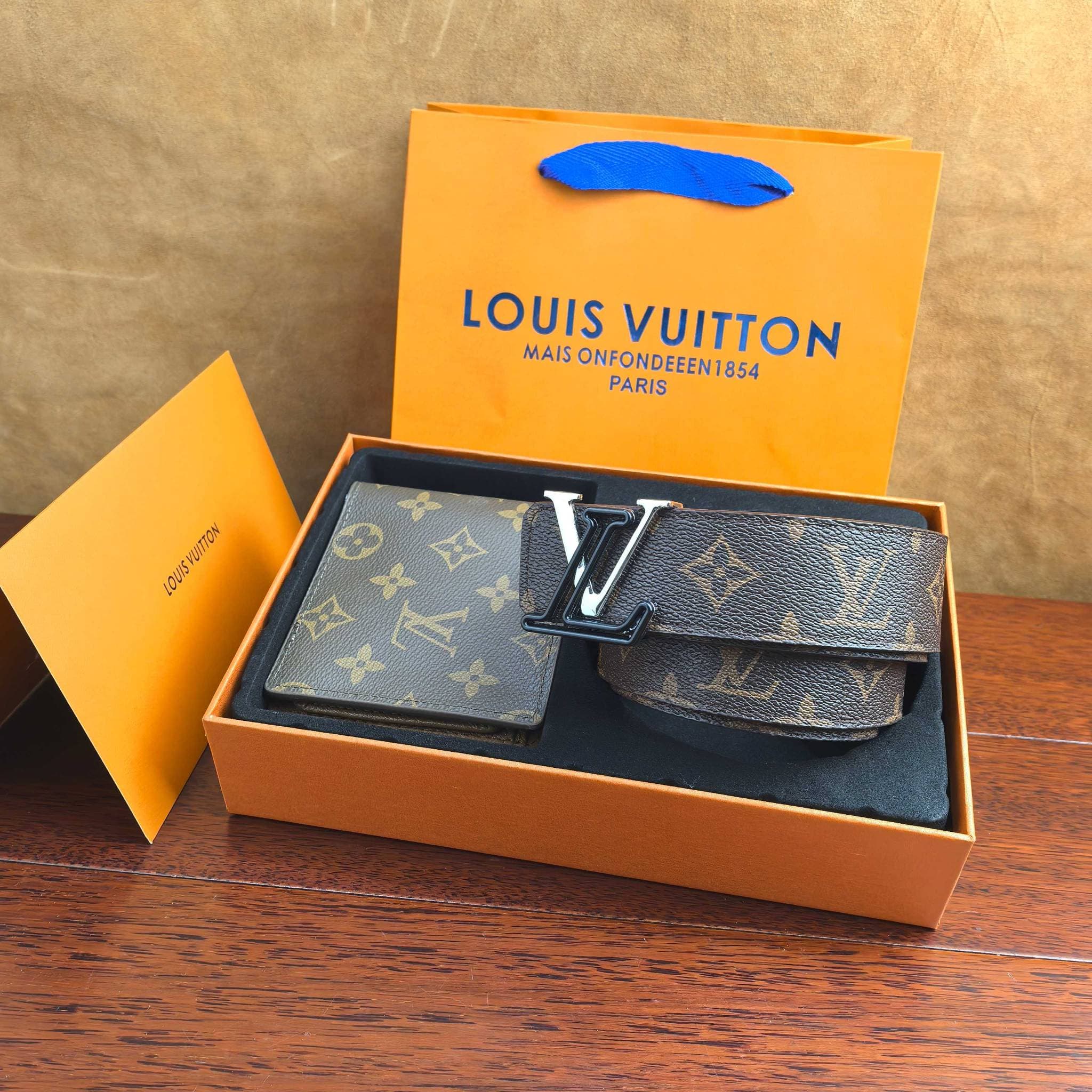 Ensemble portefeuille ceinture tendance V Grid, portefeuille vieillissant