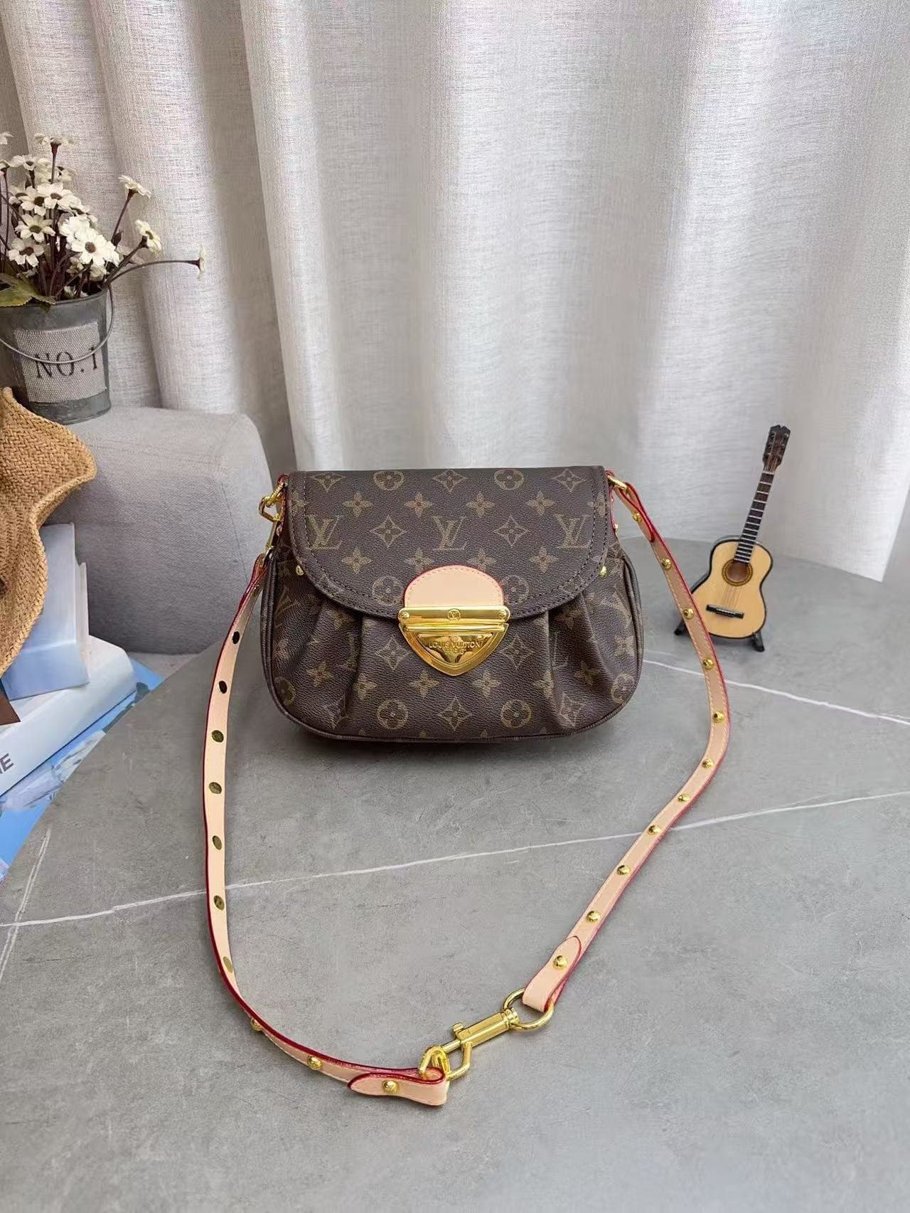 Sac en denim Louis Vuitton classique et tendance, sac décontracté en coquillage, sac bandoulière multifonctionnel, sac à main, sac de luxe minima