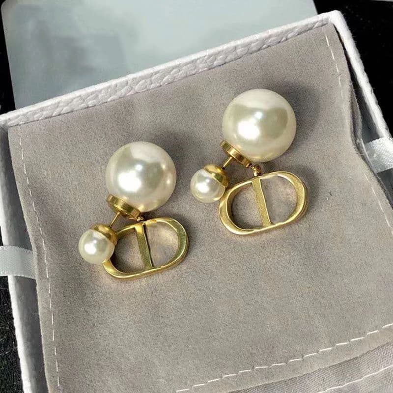 2023 à la mode lettre D perle boucles d'oreilles pour les femmes déclaration nouvelle mode fête bijoux accessoires