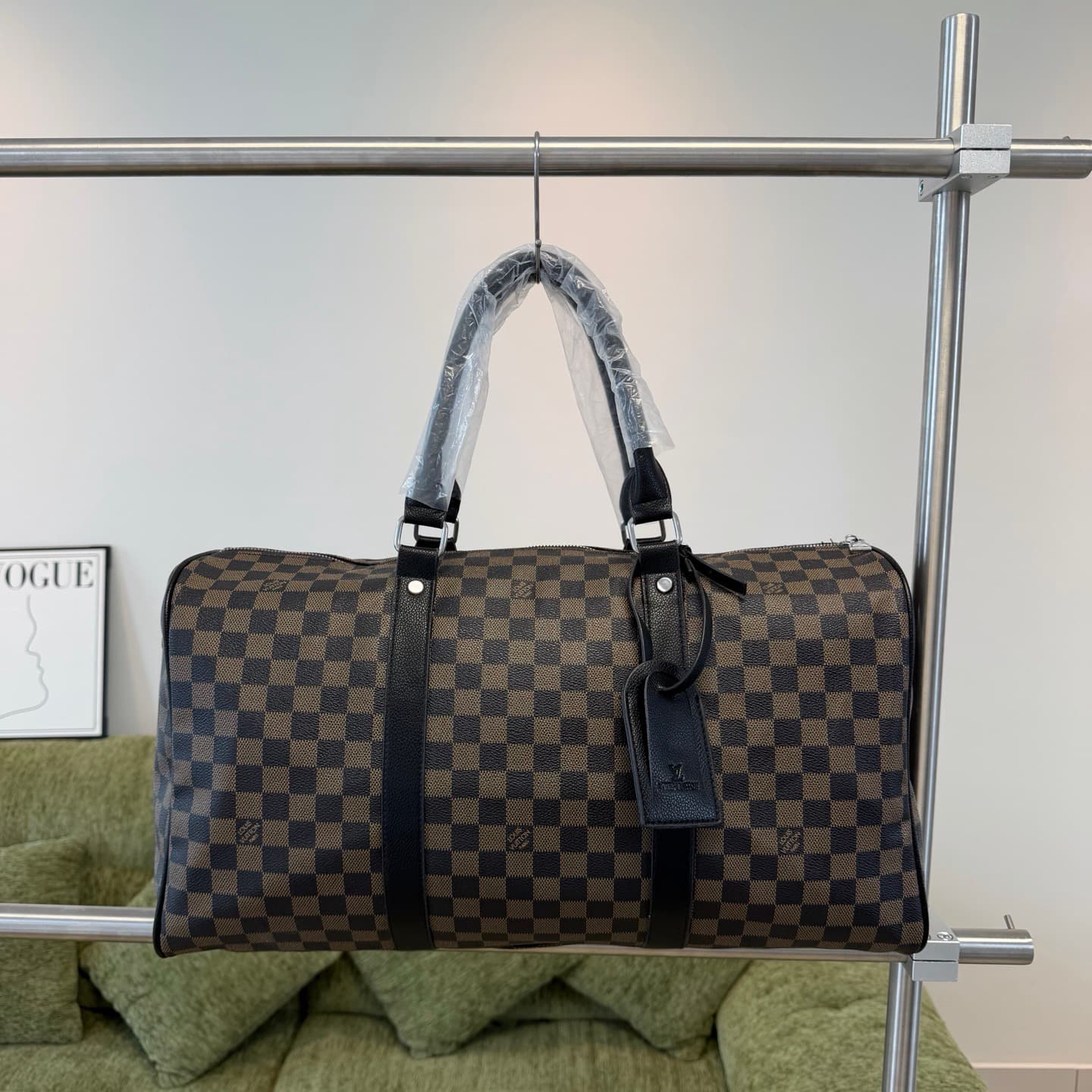 Sac de voyage Louis Vuitton unisexe classique à monogramme, grand format cylindrique, imprimé logo intégral