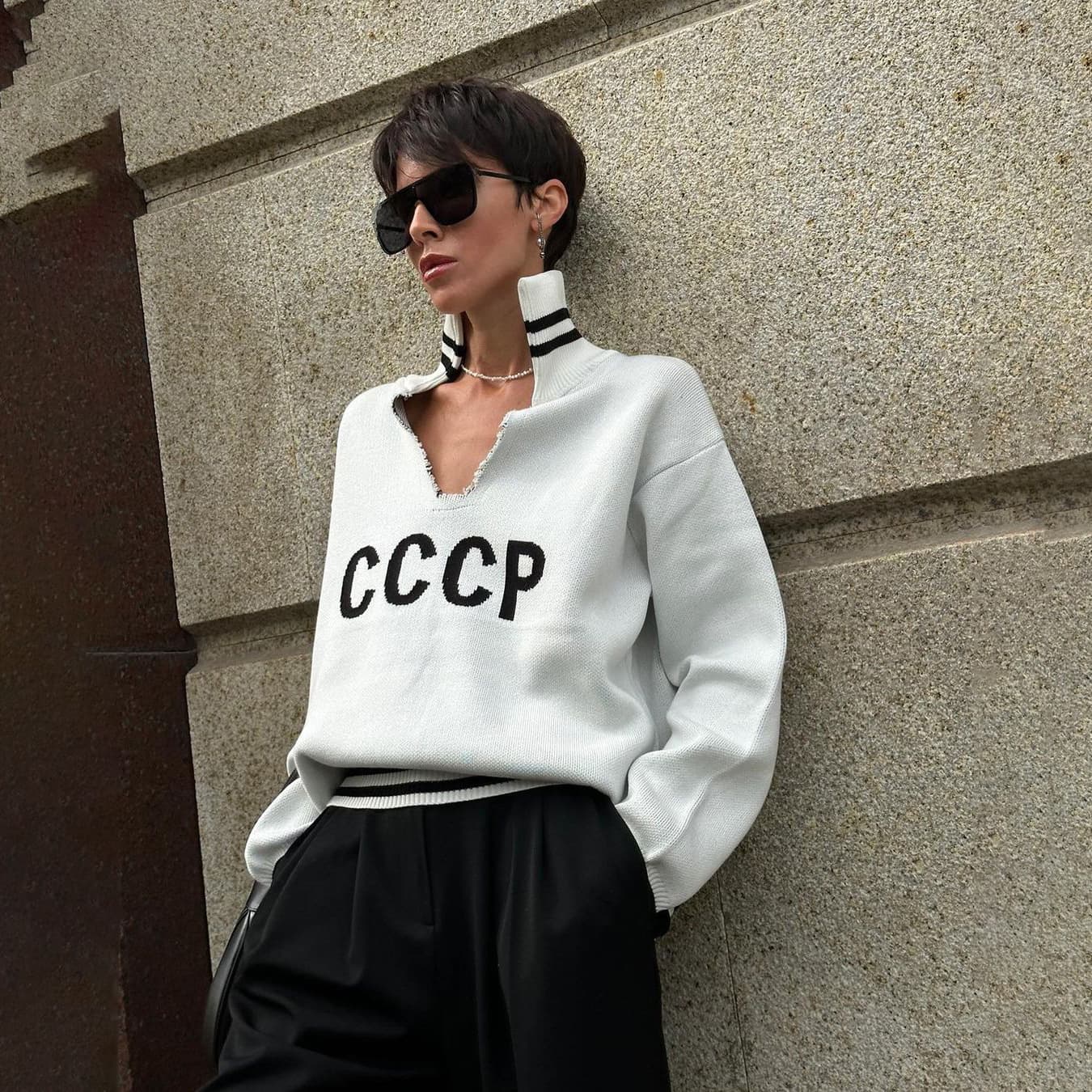Women's Clothing letter color woven hem tightened soft waxy sweater female lapel personalized design long sleeved sweater