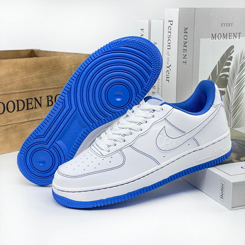 Chaussures de course basses pour femmes et hommes, style décontracté, semelle épaisse, style simple et basique, idéal pour les magasins d'usine