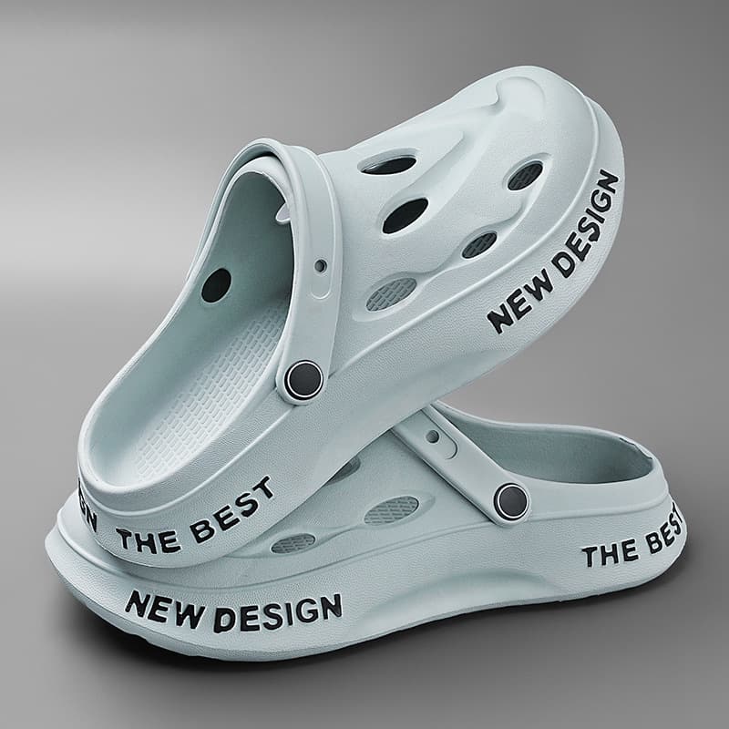 2023 Summer New Sandals Lightweight Beach Wading Hole Shoes Leisure Fashion Anti Slip Tulip Slippers For Men
