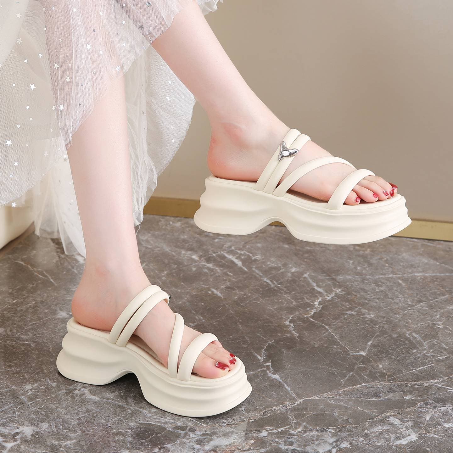 ‌"Library Ghost - Whisper-Quiet Leather Page-Turner Sandals"‌(For Bookish Quiet Luxury Appeal)