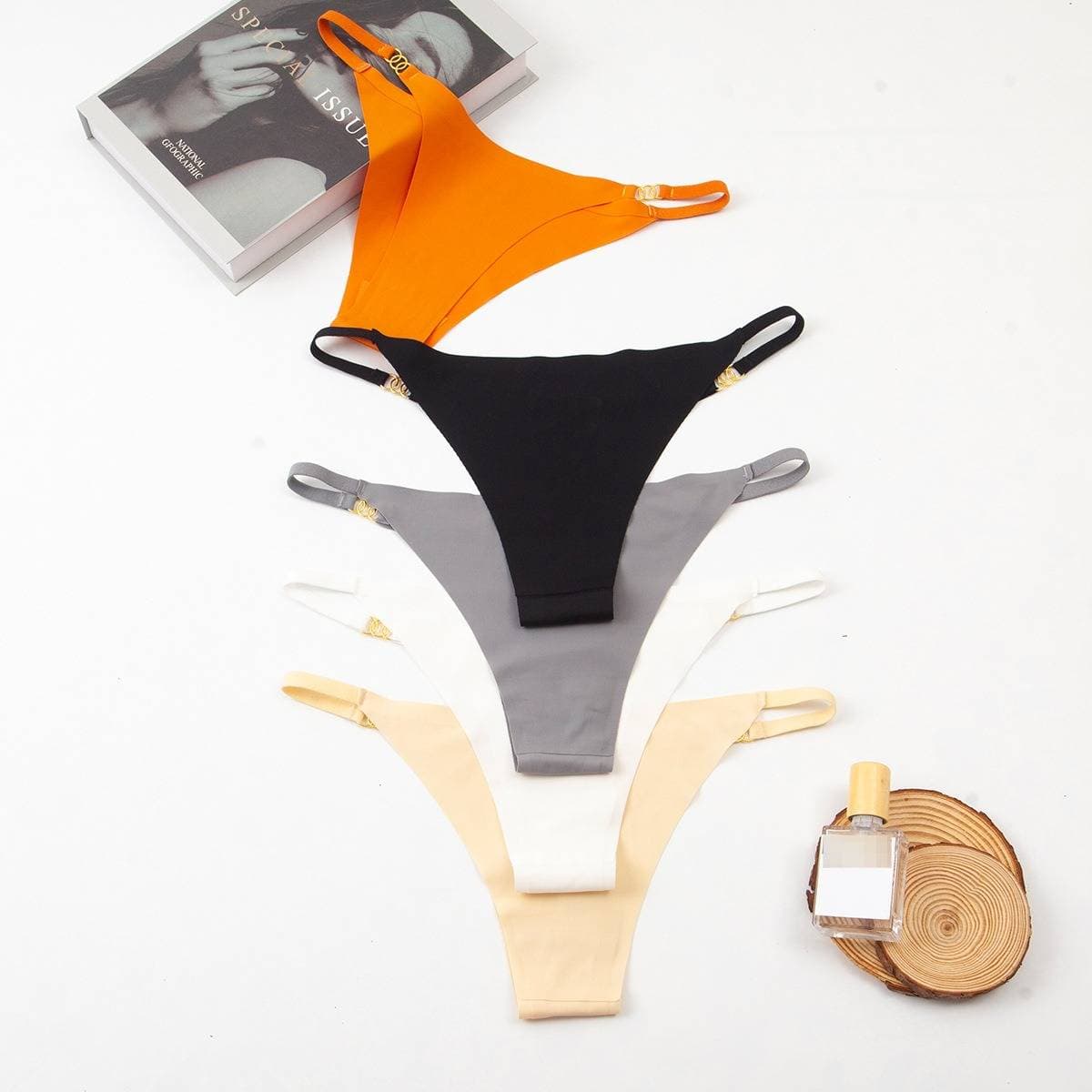 KSS/SECRET 5-pack, Comfortable, Breathable, Tapered Panties For Women With Thin Straps.