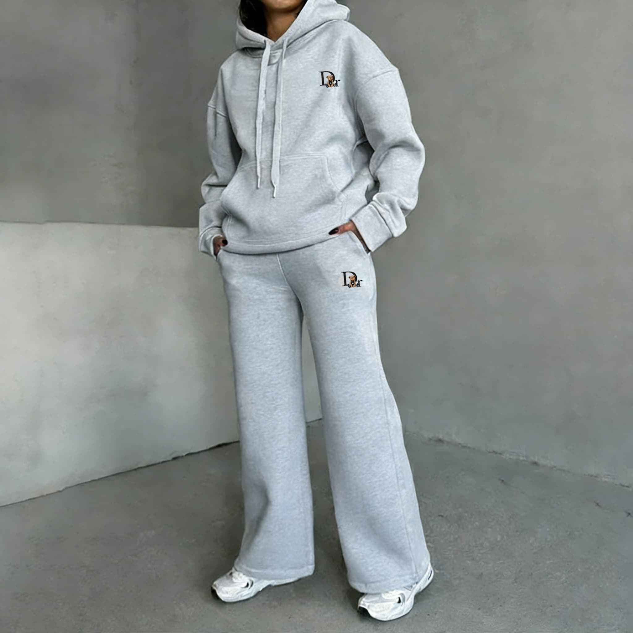 ​​Women's Premium Fleece Tracksuit - Oversized Hoodie & Wide-Leg Sweatpants With Subtle Print Accents​​-xiaoxiong