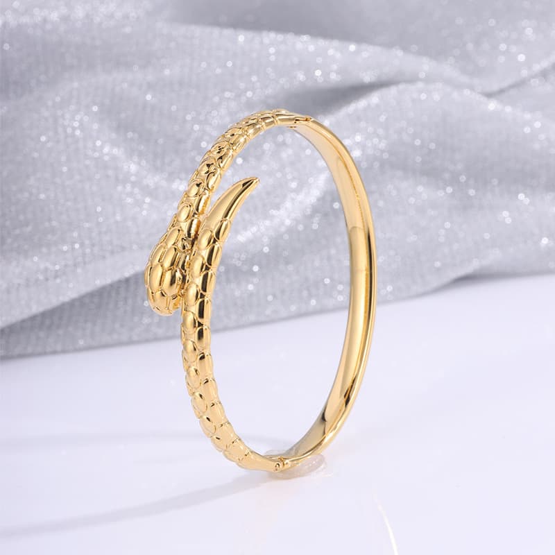 Women’s Jewelry Titanium Steel Bracelet Does Not Fade Female Open Golden Snake Personality All Match Stainless Steel Bracelet Jewelry