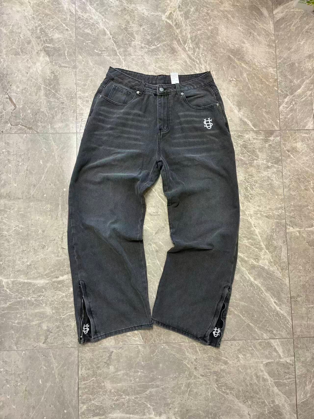Men's Vintage Washed Denim Jeans, Straight Leg Fit With US Style Embroidery For Men