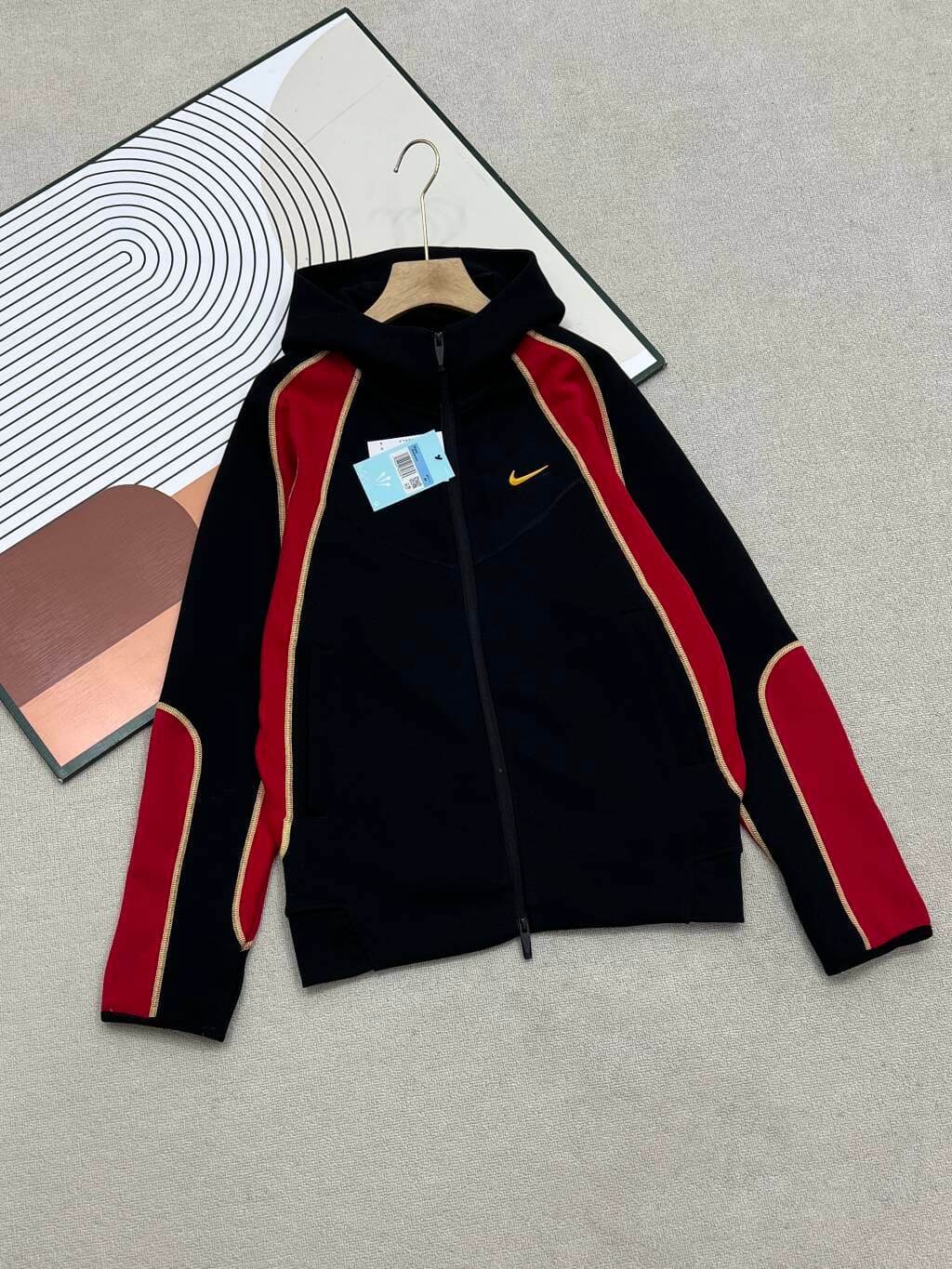 Ensemble veste de sport et pantalon droit en maille patchwork TCH quatre couleurs de la marque Designer 26 Nk