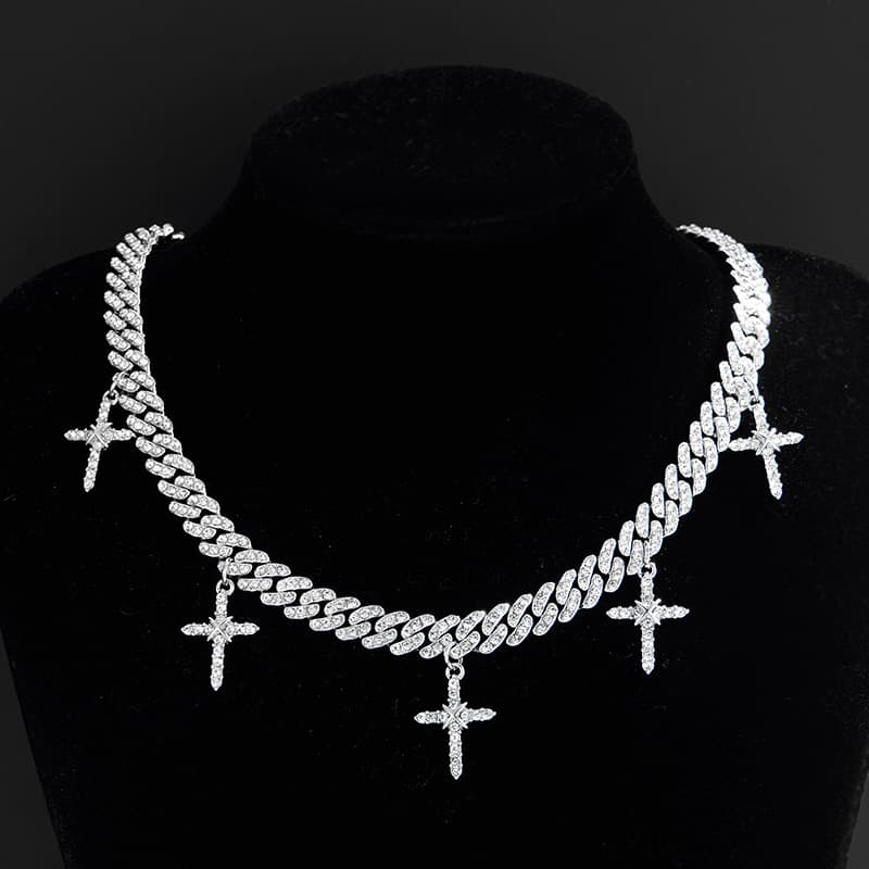 New Cross Necklace Niche Design Full Of Diamonds Fashionable Autumn And Winter Accessories Hip Hop Jewelry