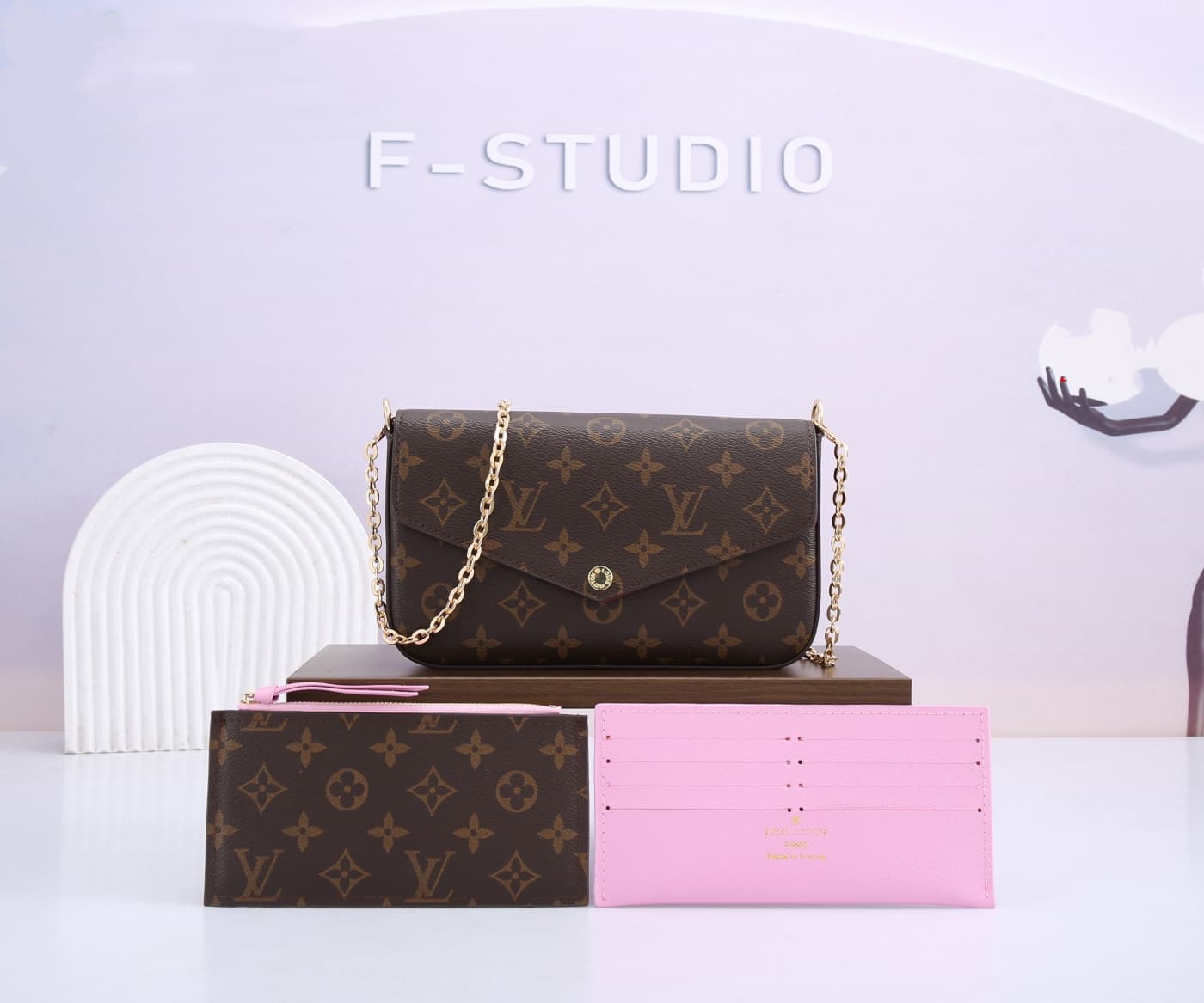 Sac à chaîne classique Louis Vuitton pour femme, pochette enveloppe trois-en-un, motif imprimé