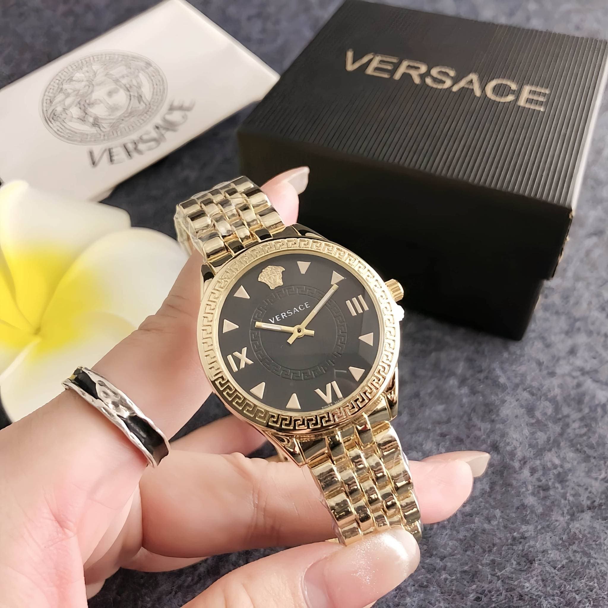 Montre suisse Versace avec cadran personnalisé pour homme, style décontracté et professionnel